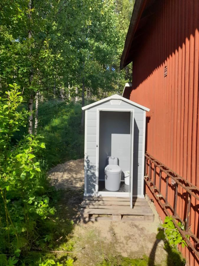 Small Bedroom, Outside Toilet, Shower Kitchen, 120 M From Sandbach Bräcke エクステリア 写真